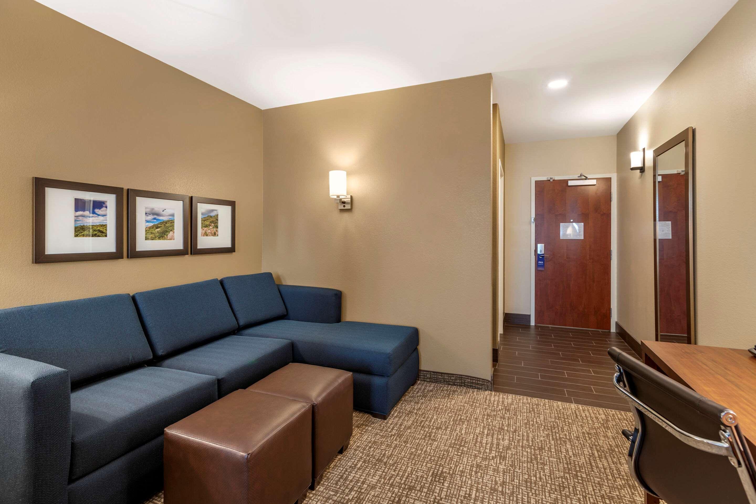 Comfort Inn & Suites Winchester Exterior foto
